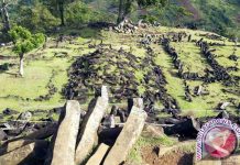 Gunung Padang Saksi Bisu (2) situs gunung padang