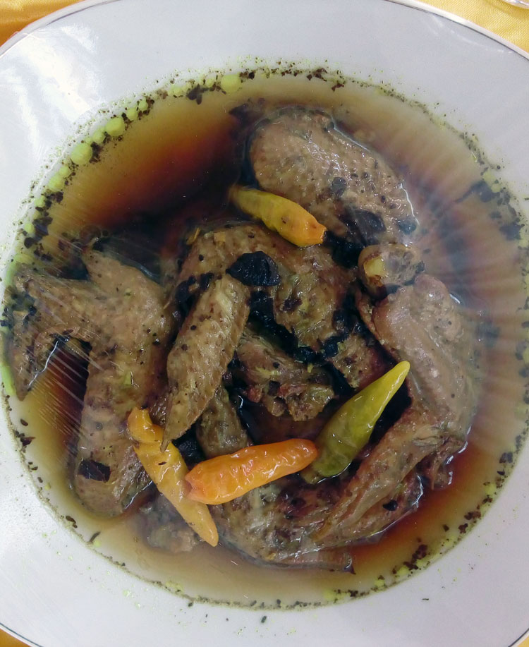 rawon-sayap-ayam