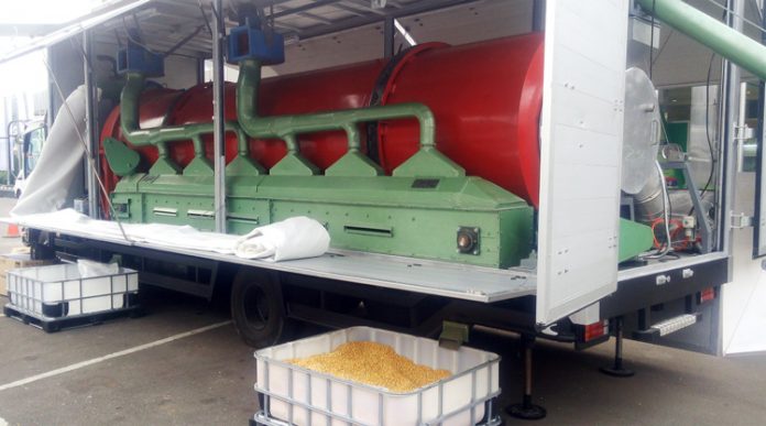 mobil pengering jagung